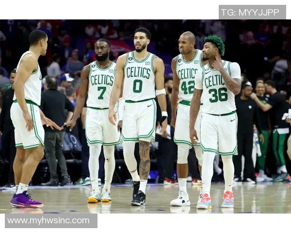 NBA热火与凯尔特人G3精彩数据分析与比赛回顾 NBA热火与凯尔特人G3精彩数据分析与比赛回顾